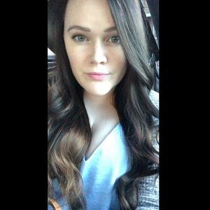 Meet your Posher, Lisa